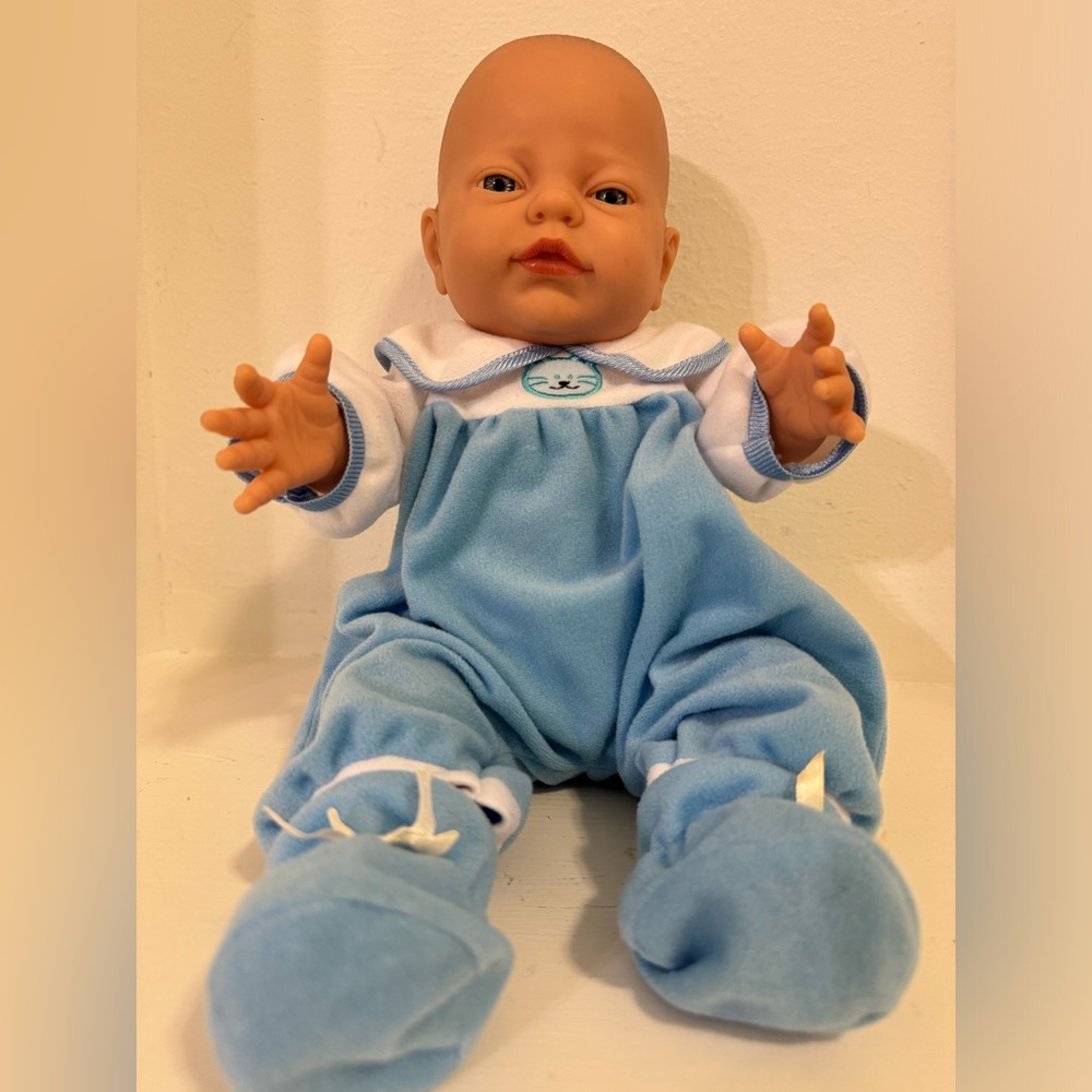 Berjusa La Newborn Berenguer Baby Doll 17 inches, realistic blue eyes.